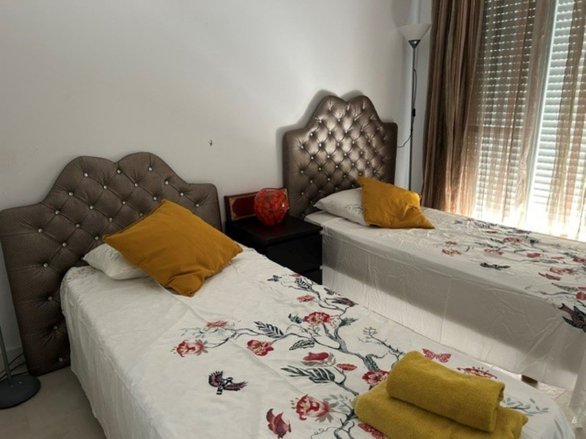 3 Bed Townhouse for sale in Nagüeles Costa Del Sol, Málaga, Spain
