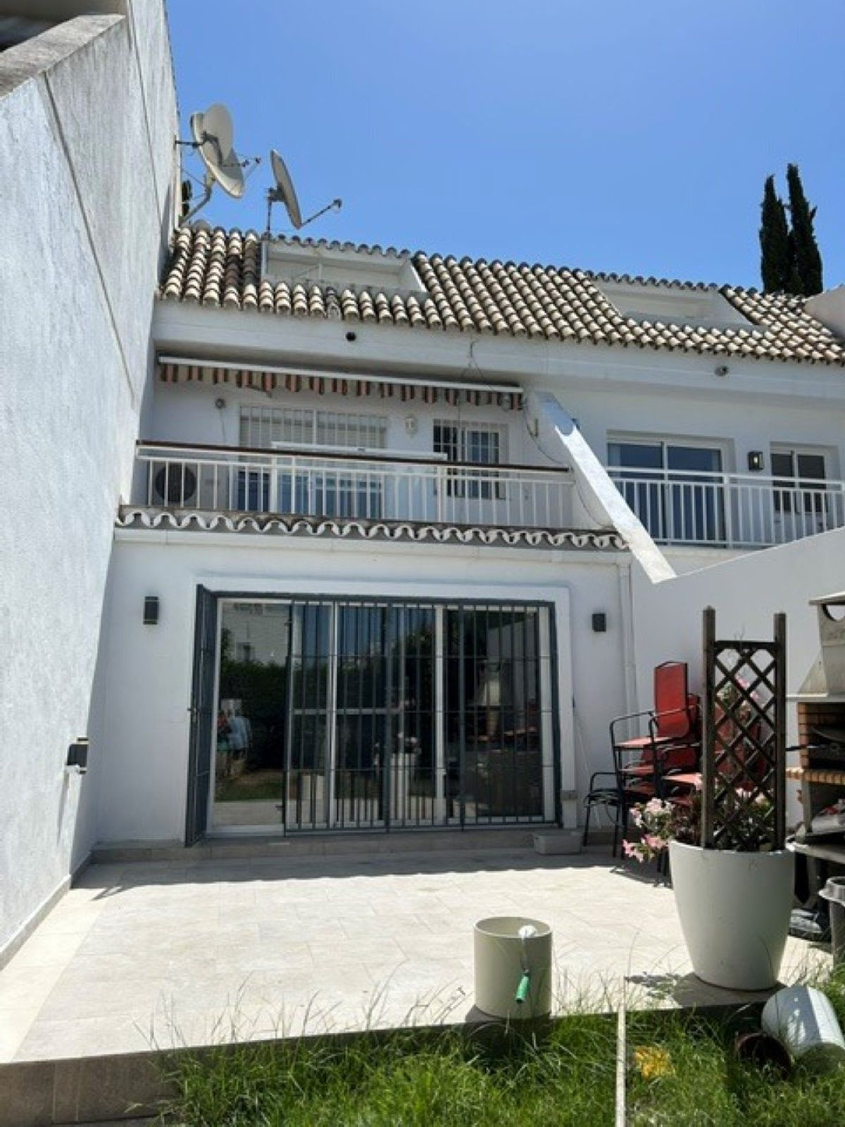 3 Bed Townhouse for sale in Nagüeles Costa Del Sol, Málaga, Spain