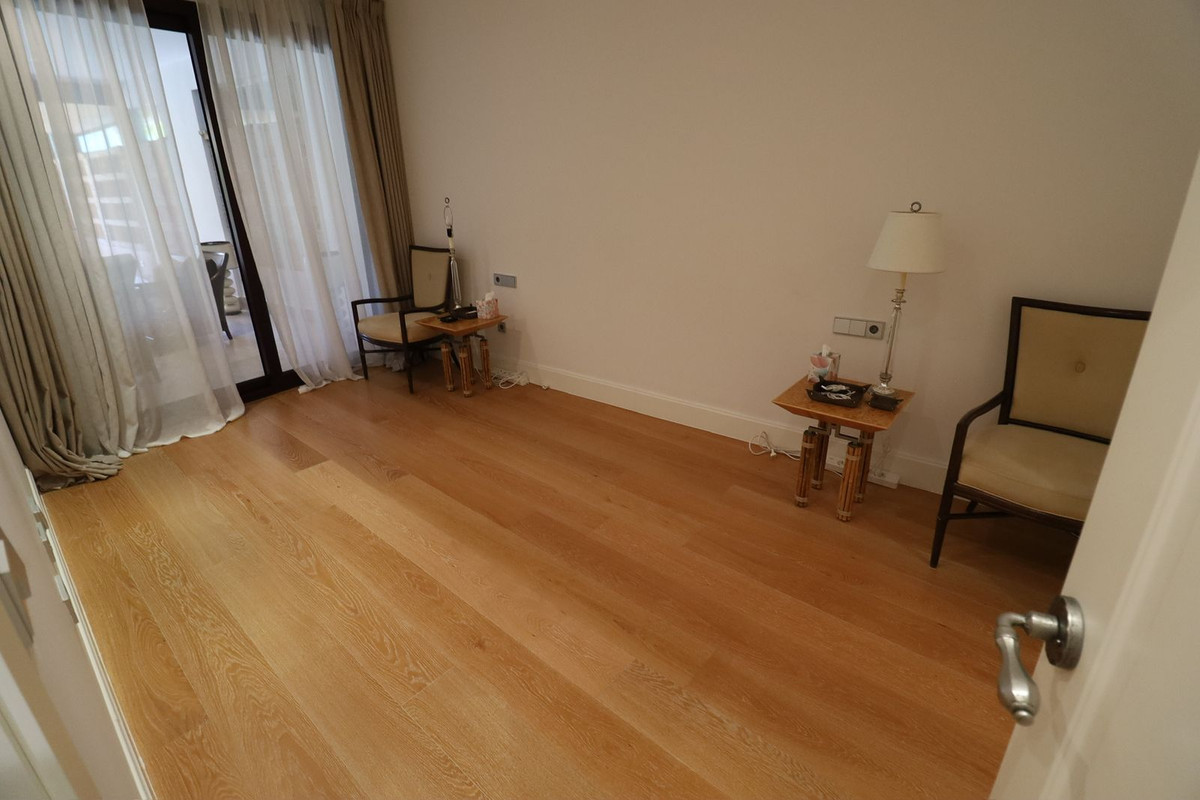 4 Bed Apartment for sale in San Pedro De Alcántara Costa Del Sol, Málaga, Spain