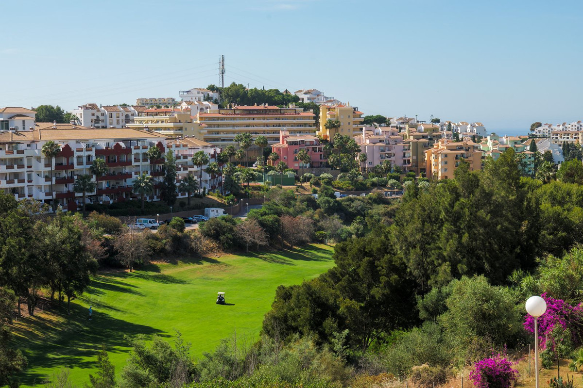 Se vende Apartamento Planta Baja de 2 dormitorios en Costa Del Sol, Málaga, España