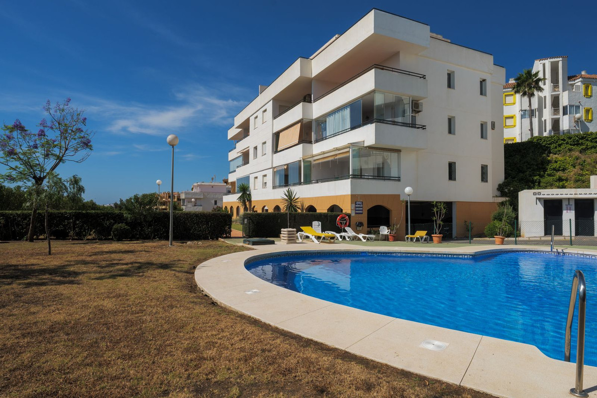 Se vende Apartamento Planta Baja de 2 dormitorios en Costa Del Sol, Málaga, España