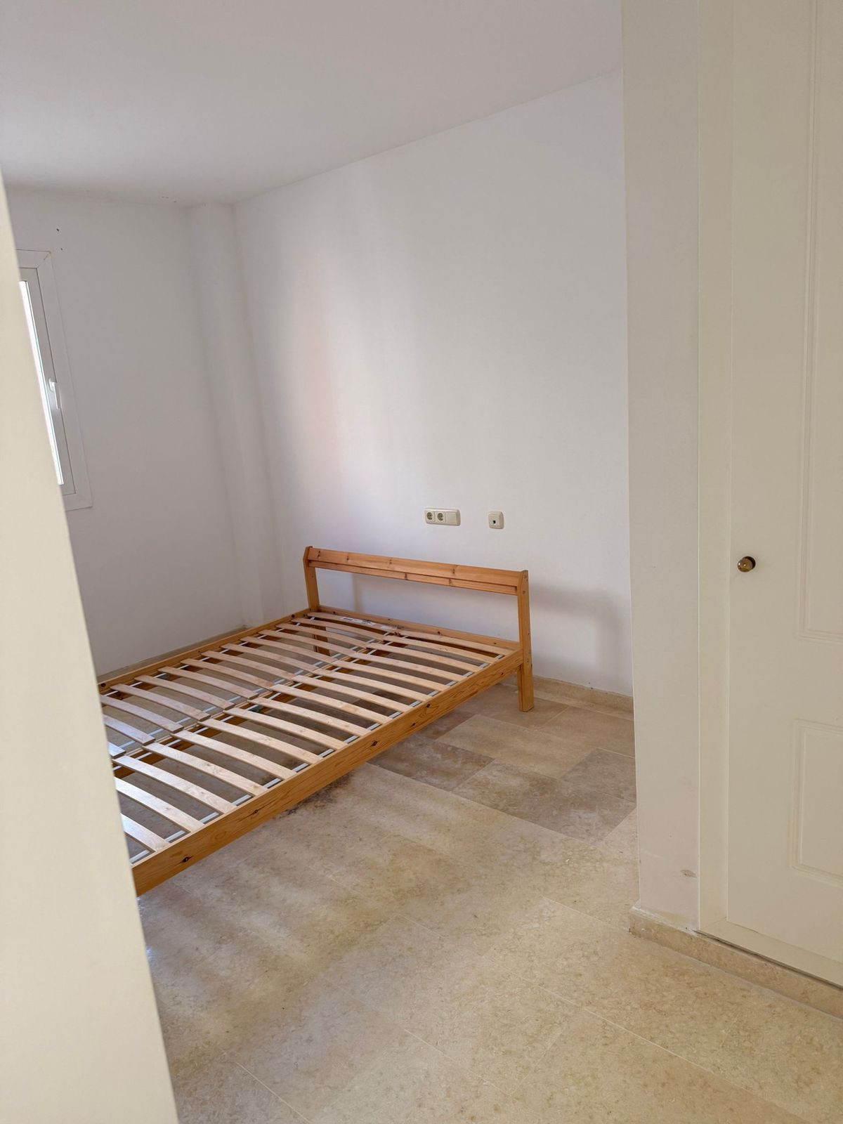 Se vende Apartamento Planta Baja de 3 dormitorios en Costa Del Sol, Málaga, España
