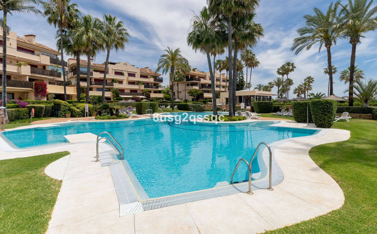 2 Bed Apartment for sale in Costalita Costa Del Sol, Málaga, Spain