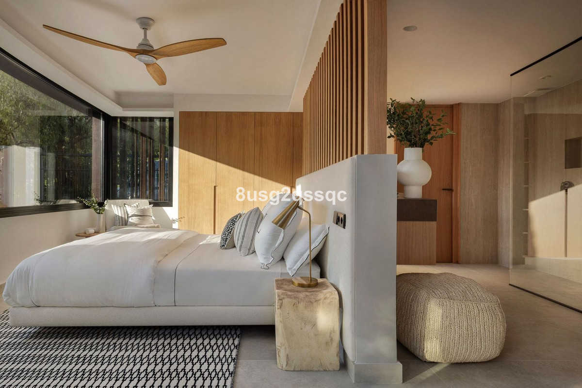 Se vende Villa - Chalet de 6 dormitorios en Costa Del Sol, Málaga, España