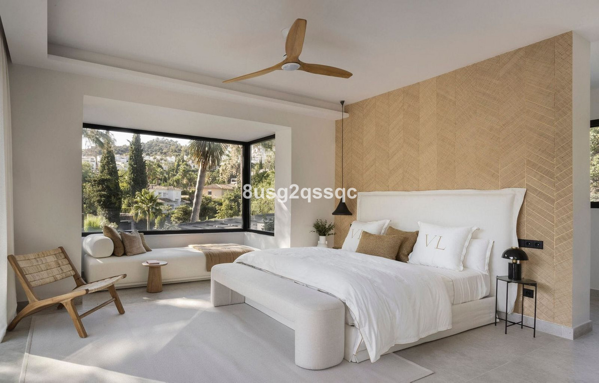 Se vende Villa - Chalet de 6 dormitorios en Costa Del Sol, Málaga, España