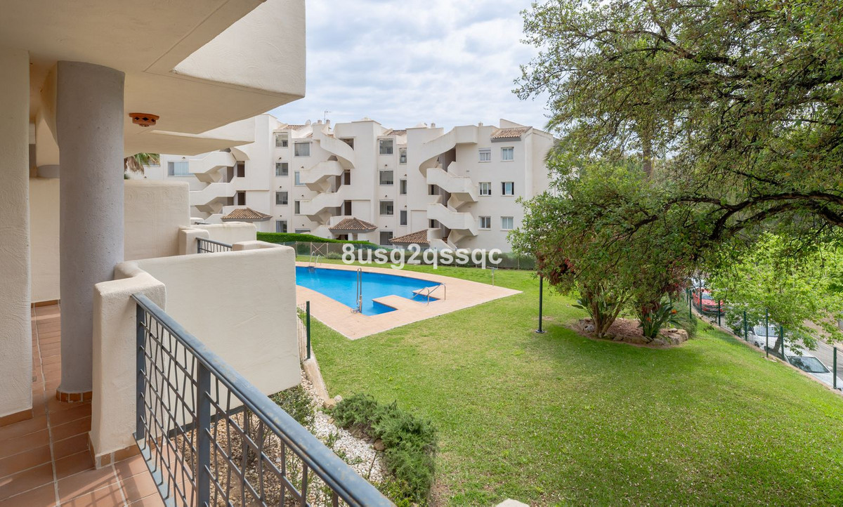 Se vende Apartamento Planta Baja de 3 dormitorios en Costa Del Sol, Málaga, España