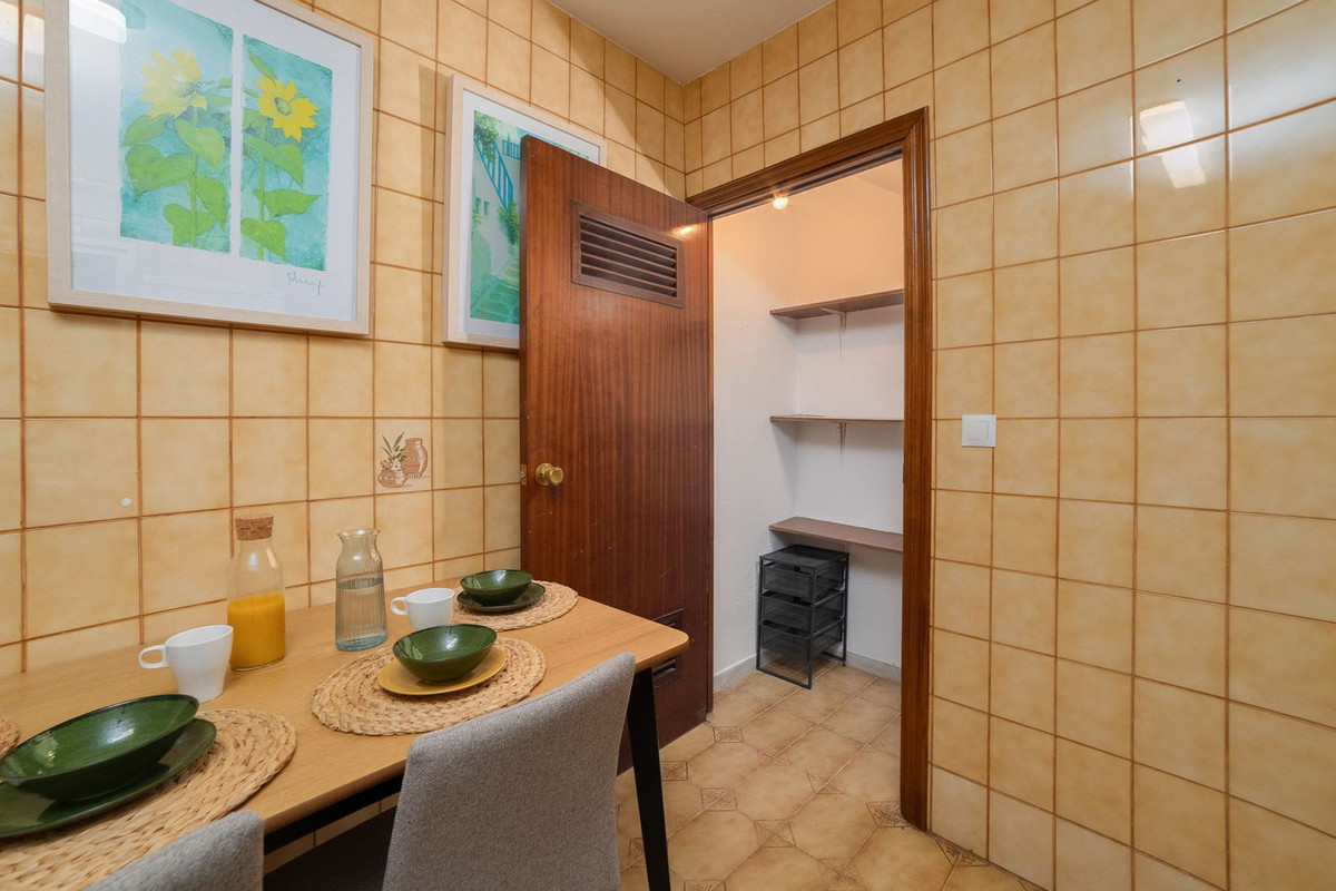Se vende Apartamento Planta Baja de 2 dormitorios en Costa Del Sol, Málaga, España