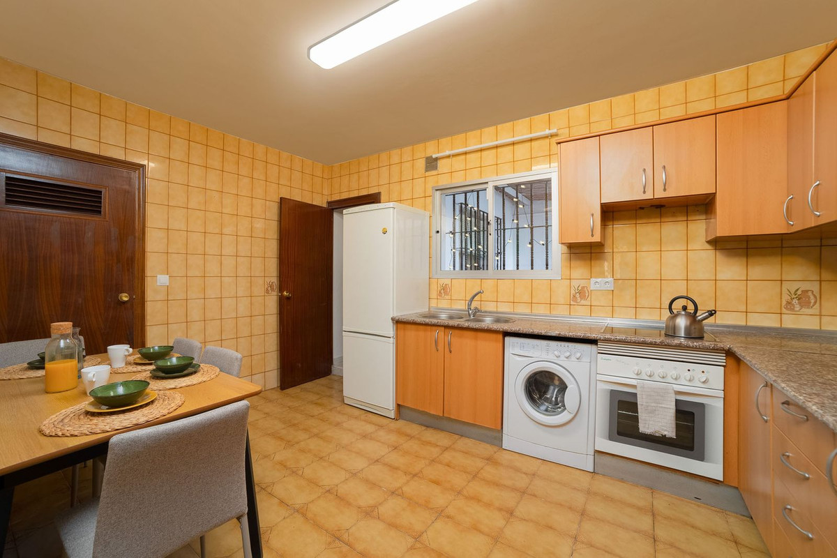 Se vende Apartamento Planta Baja de 2 dormitorios en Costa Del Sol, Málaga, España