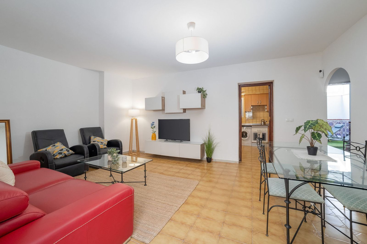 Se vende Apartamento Planta Baja de 2 dormitorios en Costa Del Sol, Málaga, España