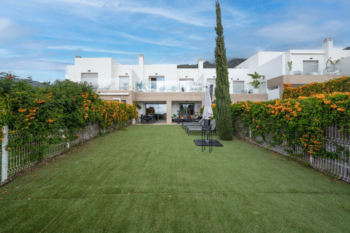 3 Bed Townhouse for sale in Calahonda Costa Del Sol, Málaga, Spain
