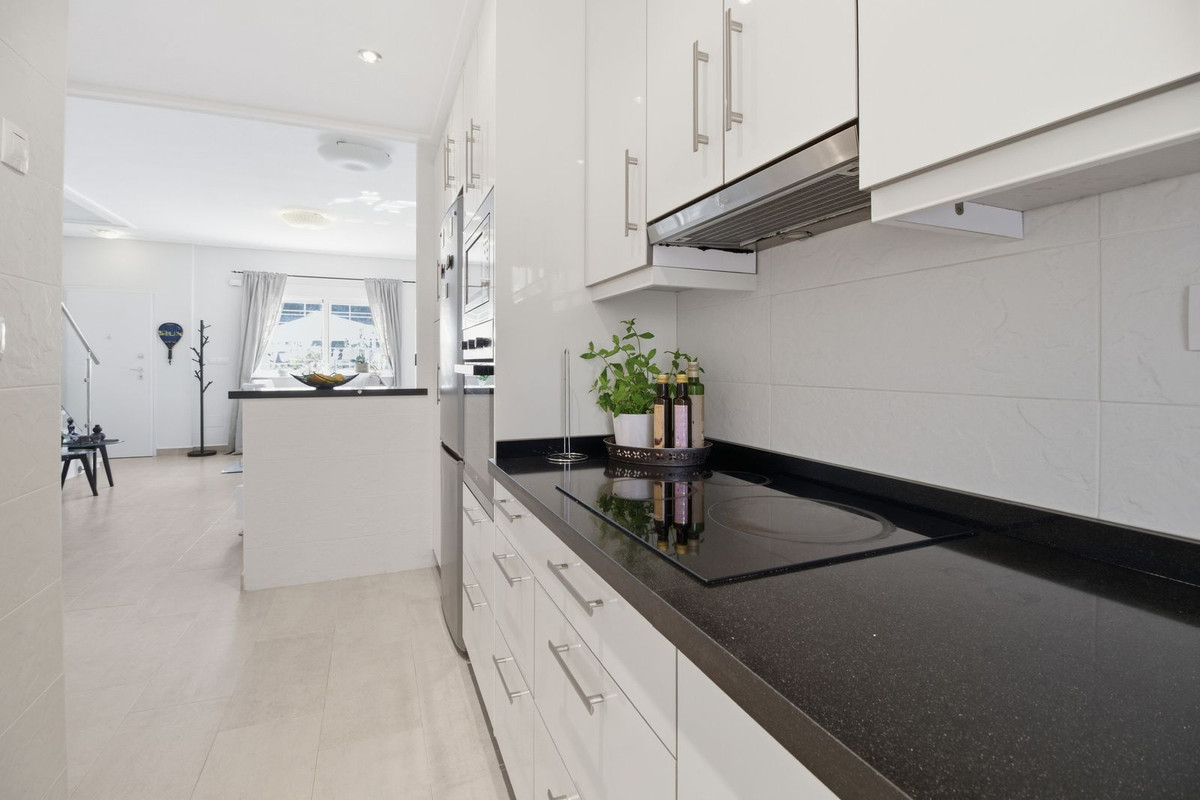 Se vende Adosada de 3 dormitorios en Costa Blanca, Alicante, España
