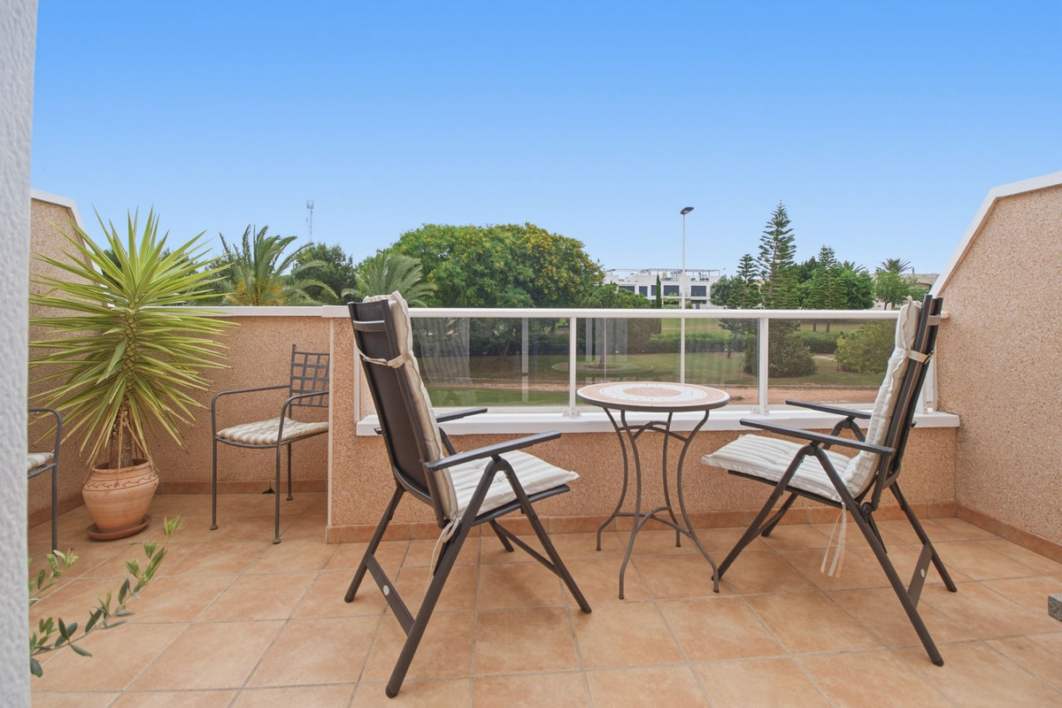 Se vende Adosada de 3 dormitorios en Costa Blanca, Alicante, España