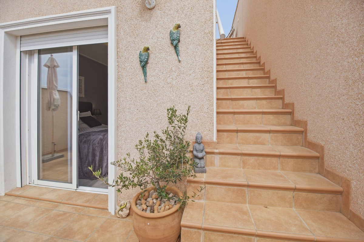 Se vende Adosada de 3 dormitorios en Costa Blanca, Alicante, España