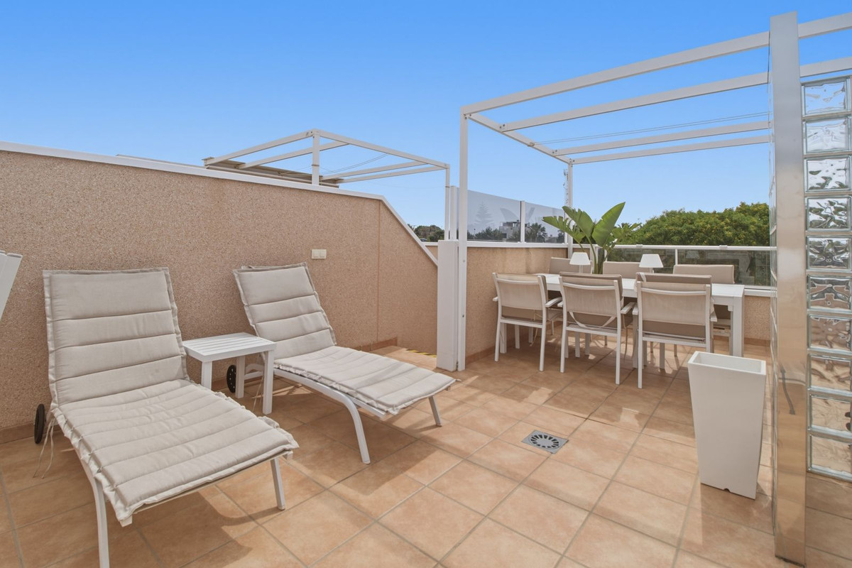 Se vende Adosada de 3 dormitorios en Costa Blanca, Alicante, España