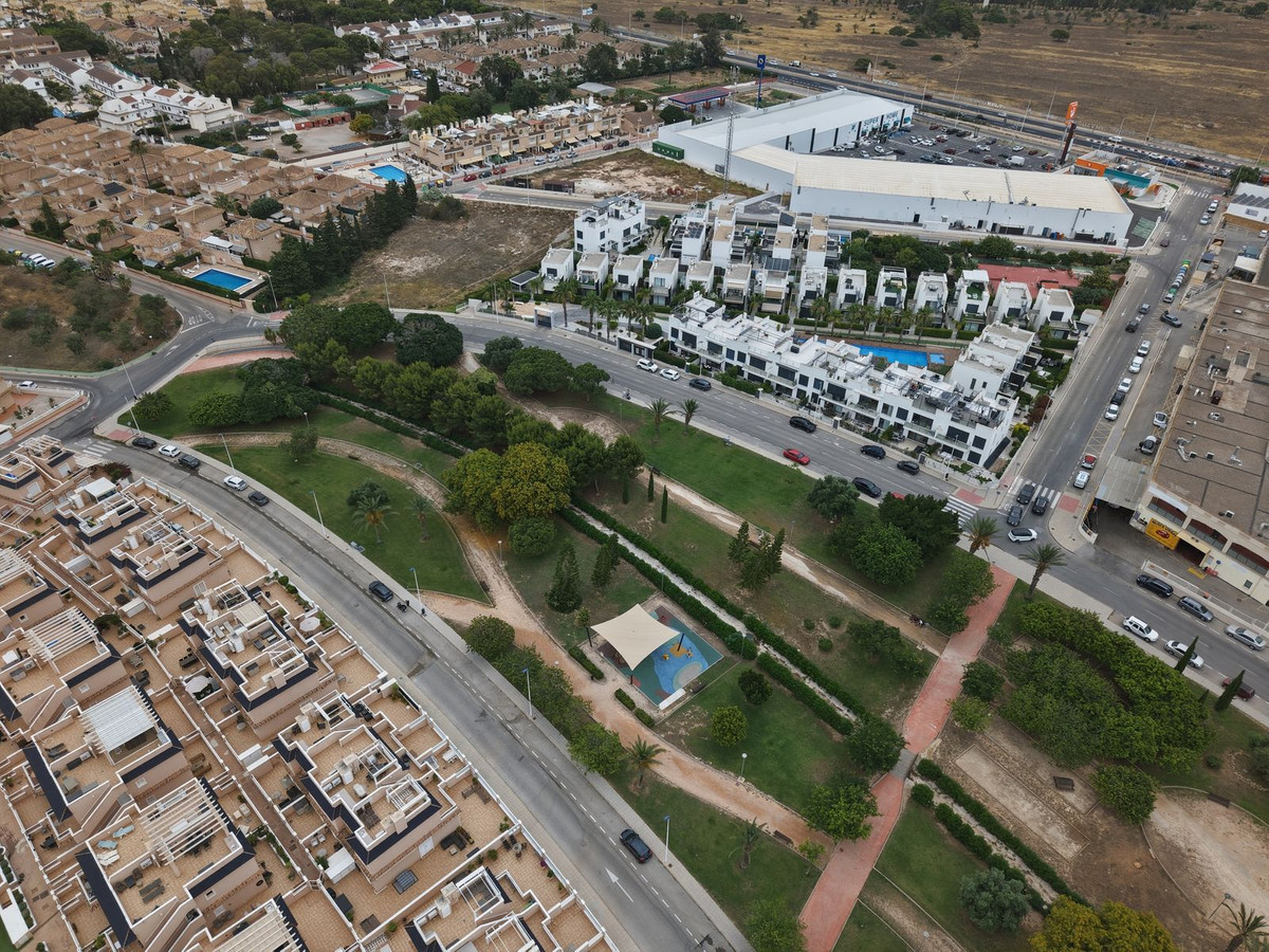 Se vende Adosada de 3 dormitorios en Costa Blanca, Alicante, España