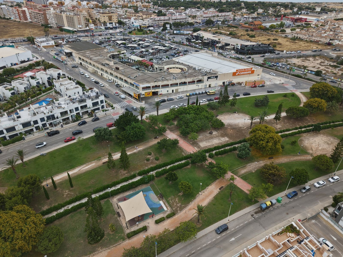 Se vende Adosada de 3 dormitorios en Costa Blanca, Alicante, España