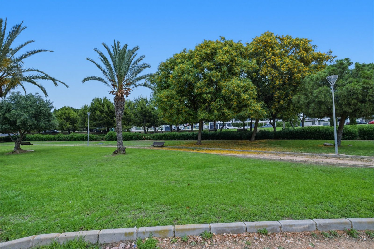 Se vende Adosada de 3 dormitorios en Costa Blanca, Alicante, España