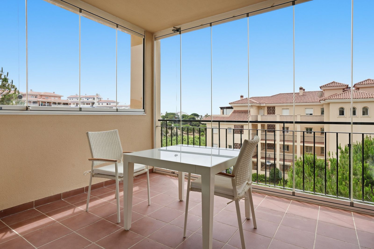 2 Bed Apartment for sale in El Chaparral Costa Del Sol, Málaga, Spain