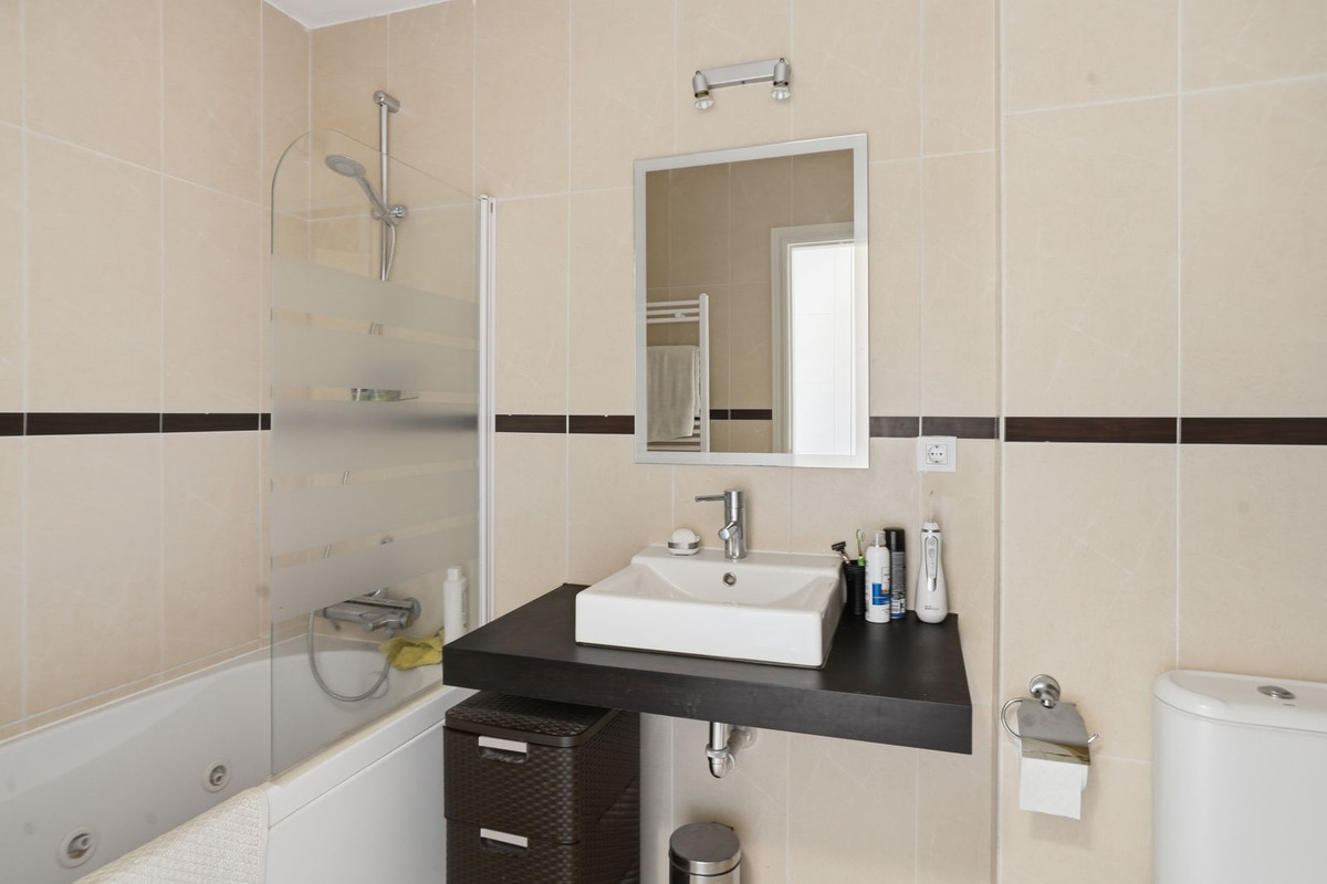 2 Bed Apartment for sale in El Chaparral Costa Del Sol, Málaga, Spain