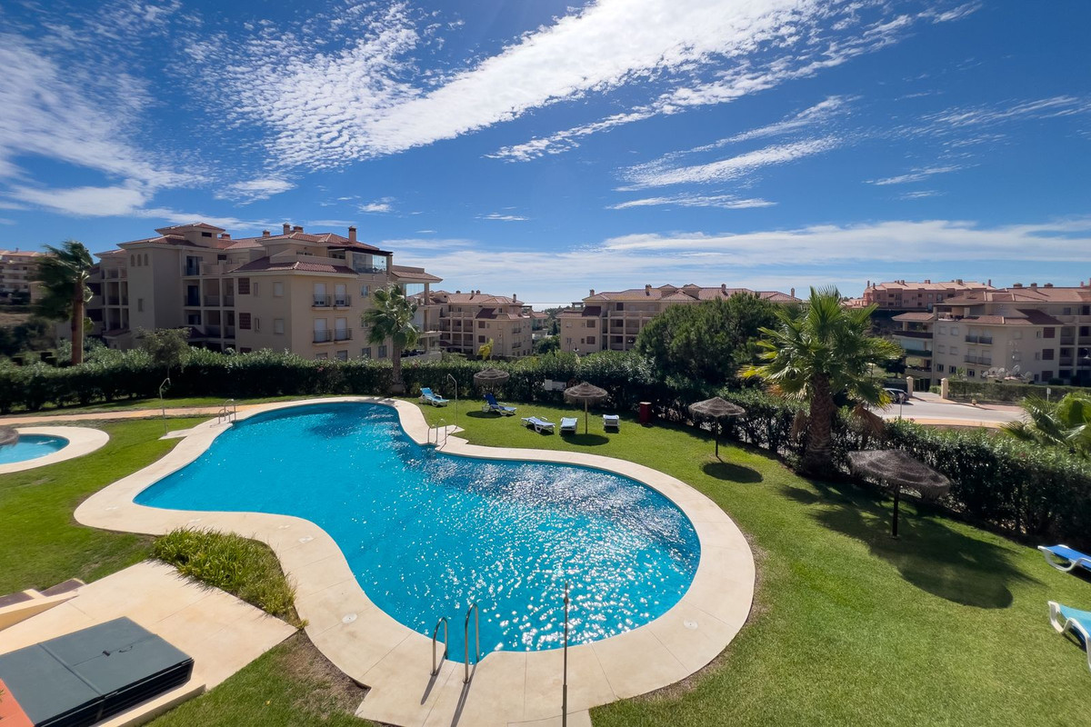 2 Bed Apartment for sale in El Chaparral Costa Del Sol, Málaga, Spain
