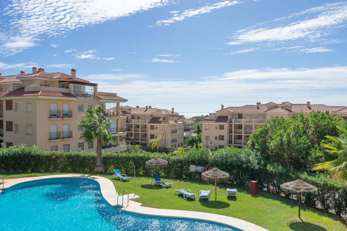 2 Bed Apartment for sale in El Chaparral Costa Del Sol, Málaga, Spain