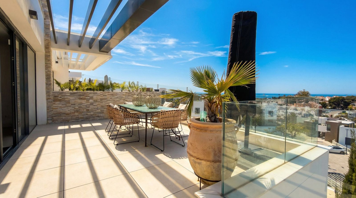 Se vende Ático Dúplex de 3 dormitorios en Costa Del Sol, Málaga, España
