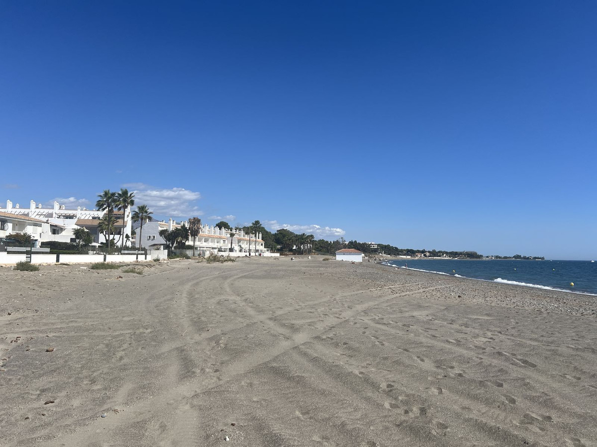 2 Bed Townhouse for sale in Costalita Costa Del Sol, Málaga, Spain