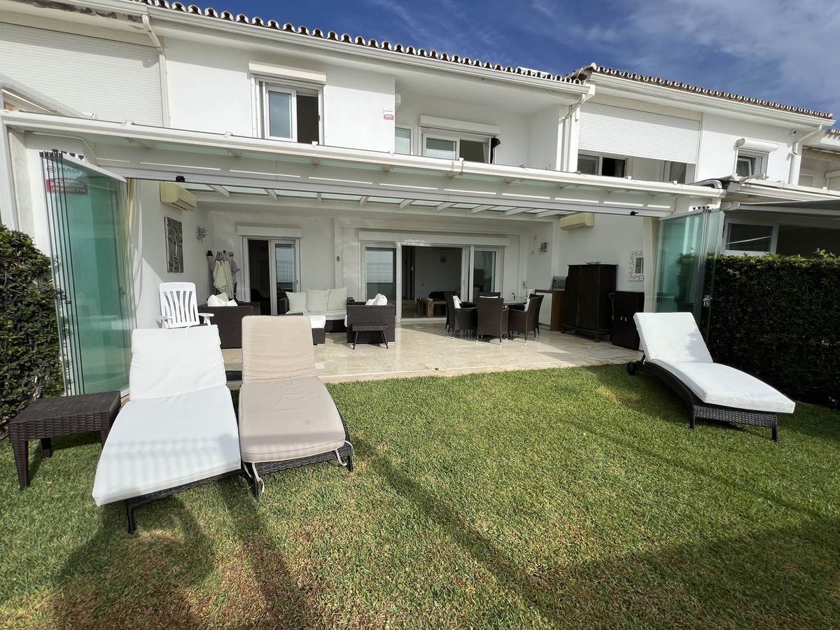 2 Bed Townhouse for sale in Costalita Costa Del Sol, Málaga, Spain