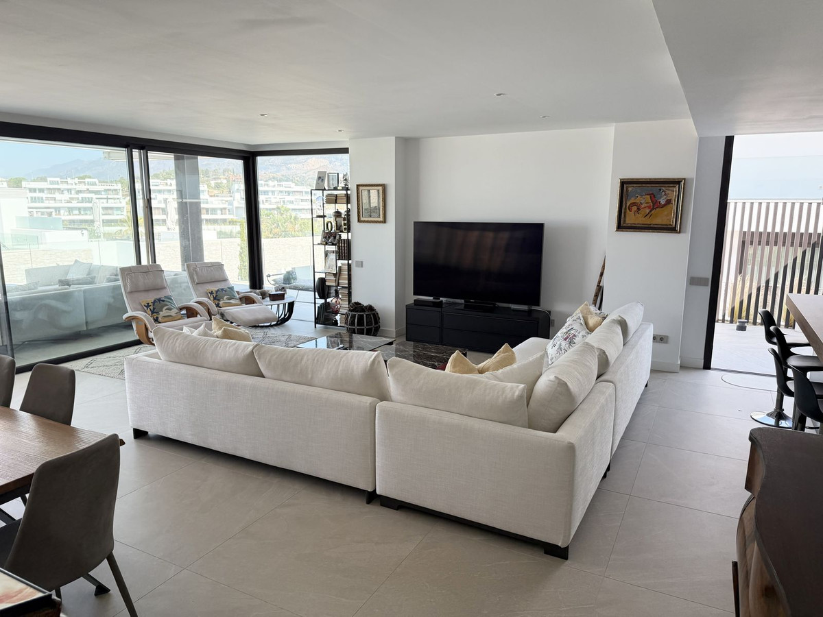 4 Bed Apartment for sale in Santa Clara Costa Del Sol, Málaga, Spain
