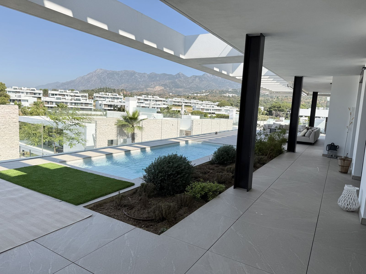 4 Bed Apartment for sale in Santa Clara Costa Del Sol, Málaga, Spain