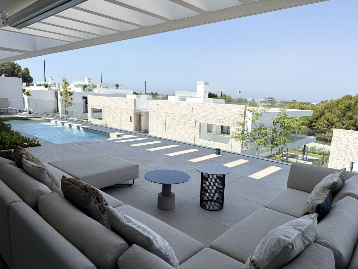 4 Bed Apartment for sale in Santa Clara Costa Del Sol, Málaga, Spain