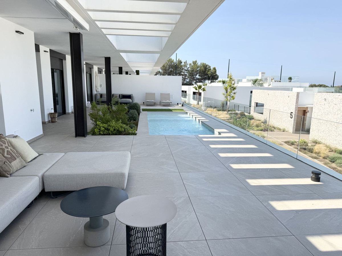 4 Bed Apartment for sale in Santa Clara Costa Del Sol, Málaga, Spain