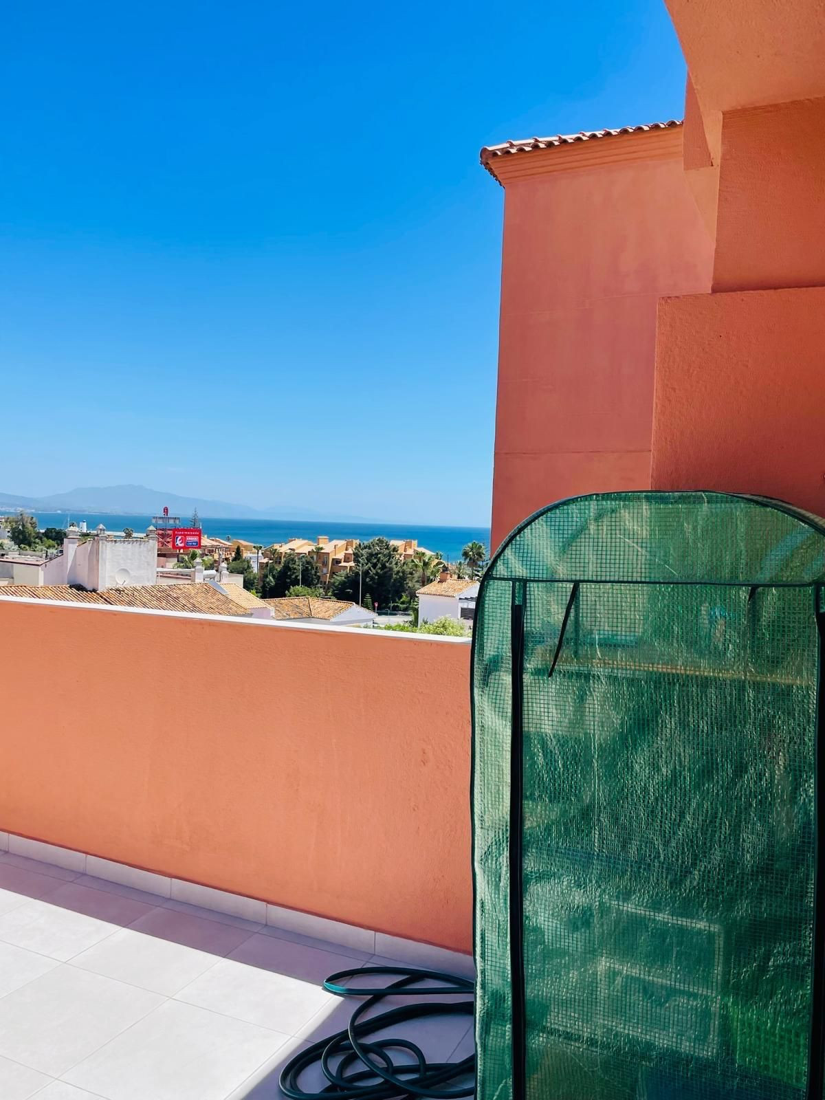 Se vende Ático de 2 dormitorios en Costa Del Sol, Málaga, España
