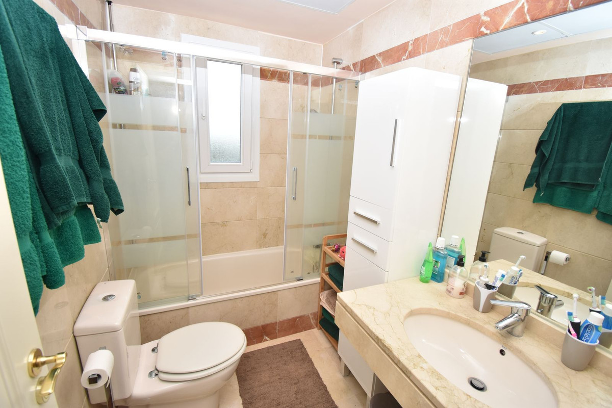 Se vende Ático de 2 dormitorios en Costa Del Sol, Málaga, España