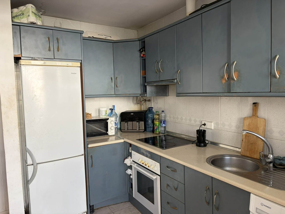 2 Bed Apartment for sale in Nueva Andalucía Costa Del Sol, Málaga, Spain