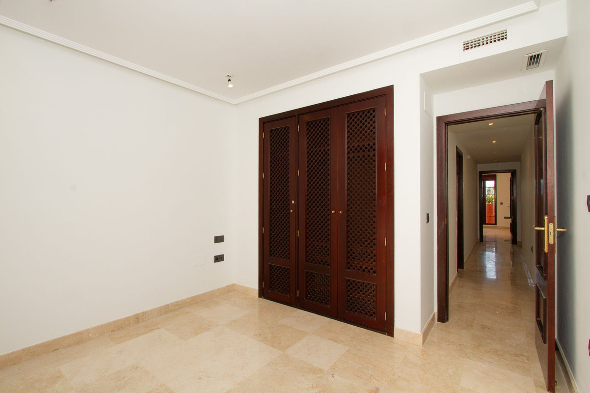 Se vende Apartamento Planta Baja de 2 dormitorios en Costa Del Sol, Málaga, España