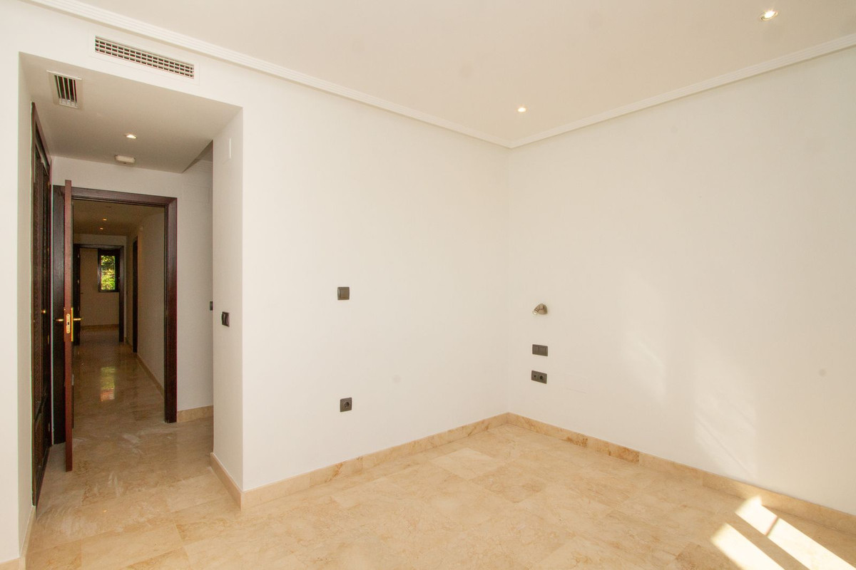Se vende Apartamento Planta Baja de 2 dormitorios en Costa Del Sol, Málaga, España