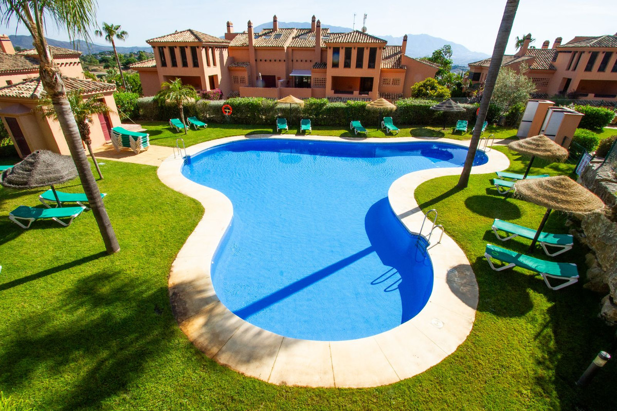 Se vende Apartamento Planta Baja de 2 dormitorios en Costa Del Sol, Málaga, España