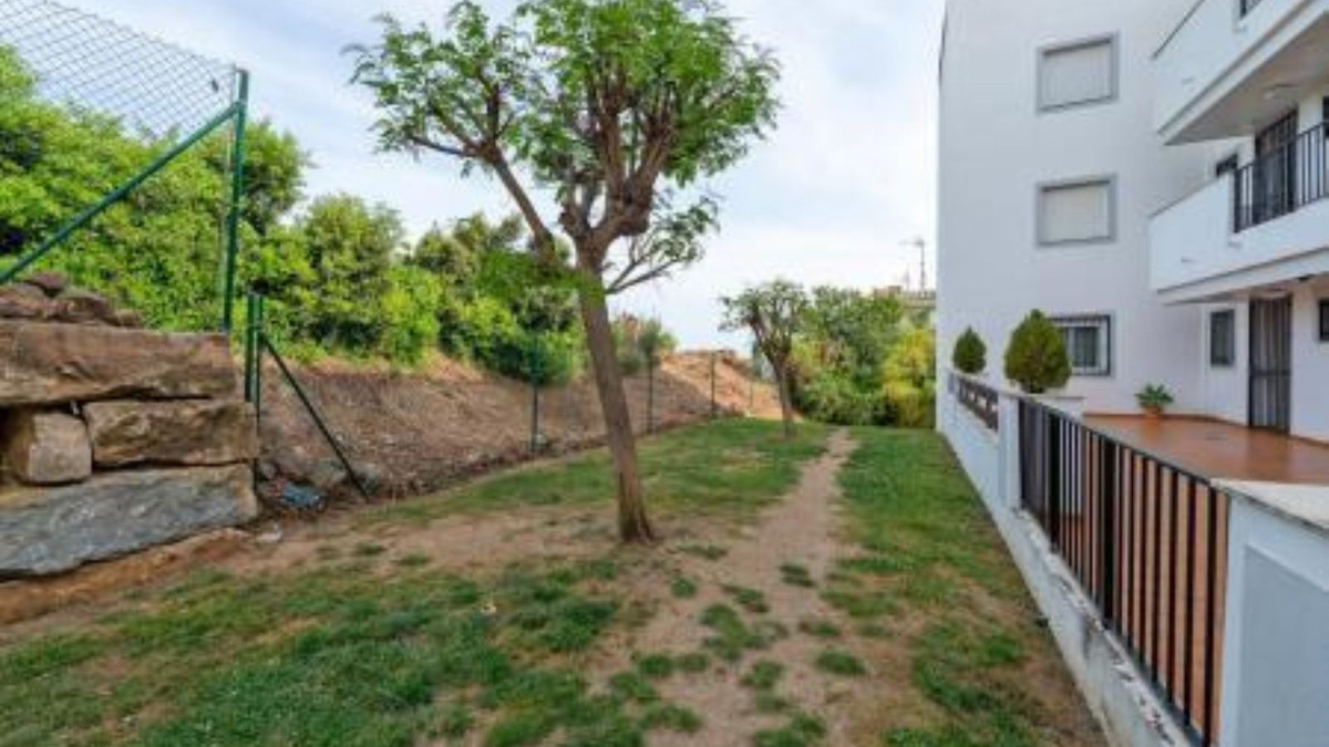 Se vende Apartamento Planta Baja de 2 dormitorios en Costa Del Sol, Málaga, España