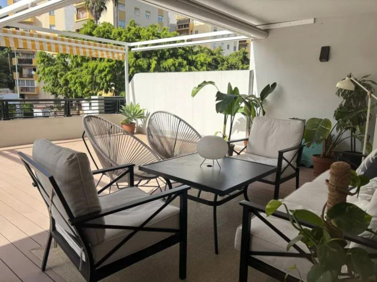 4 Bed Apartment for sale in Marbella Costa Del Sol, Málaga, Spain
