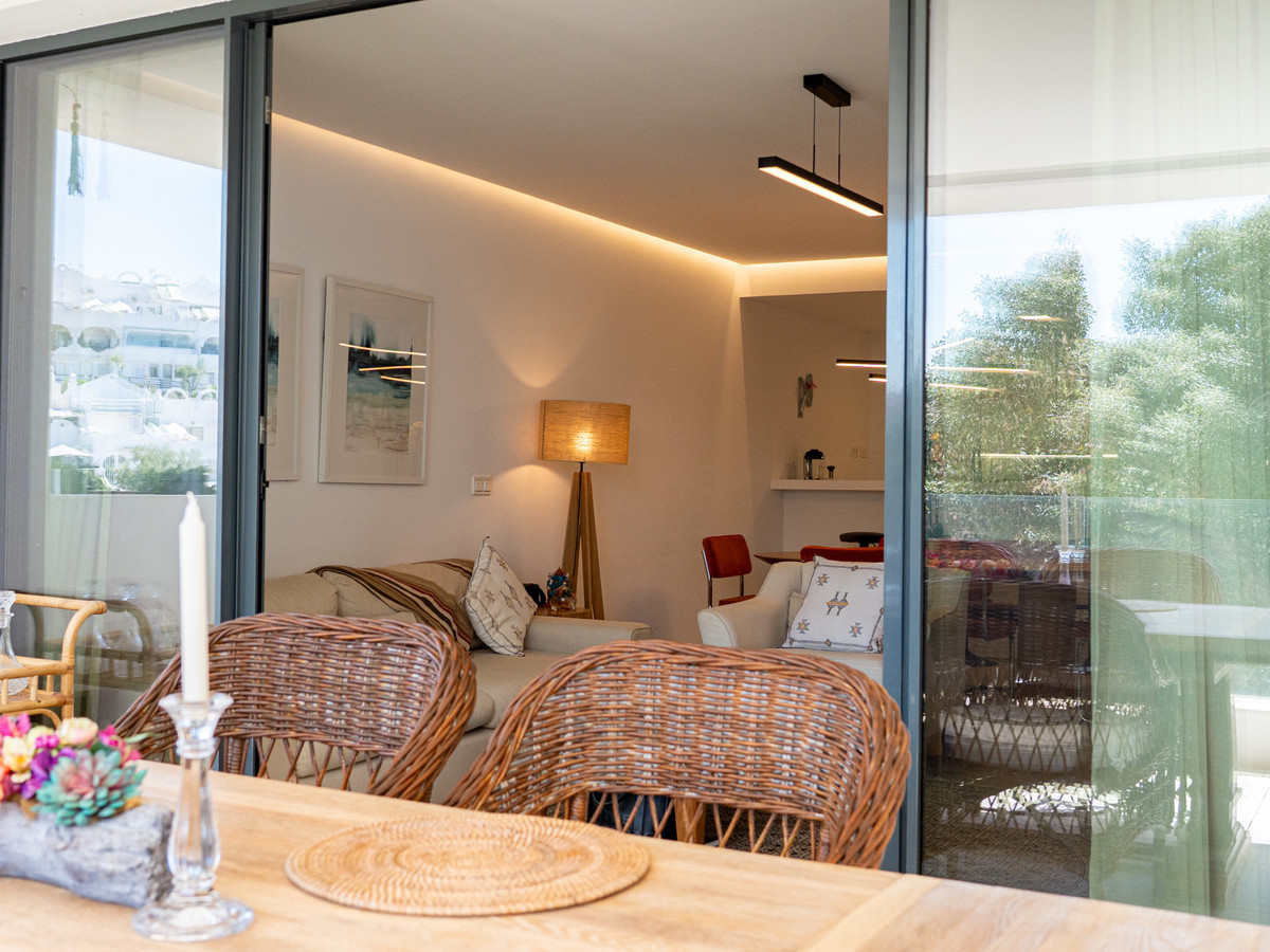 3 Bed Apartment for sale in Cabopino Costa Del Sol, Málaga, Spain