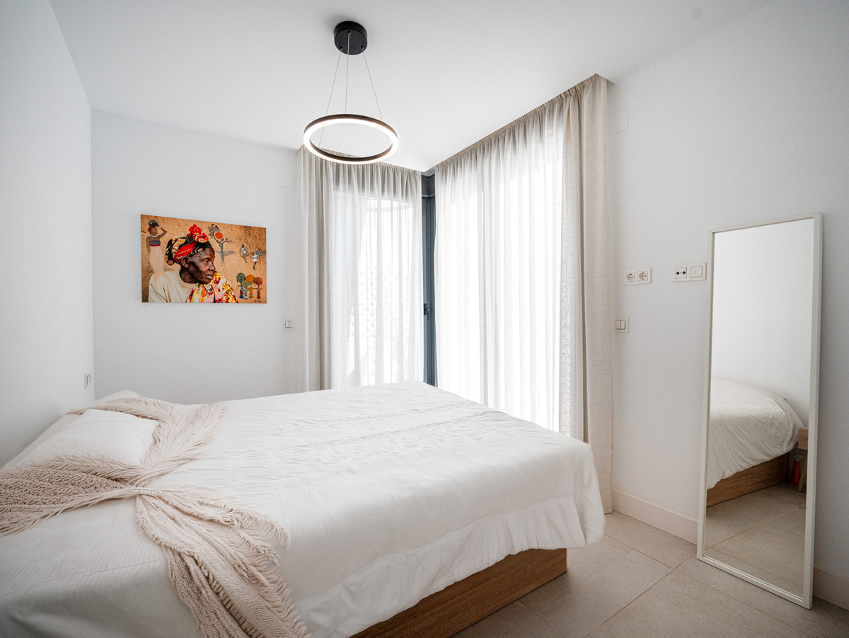 3 Bed Apartment for sale in Cabopino Costa Del Sol, Málaga, Spain
