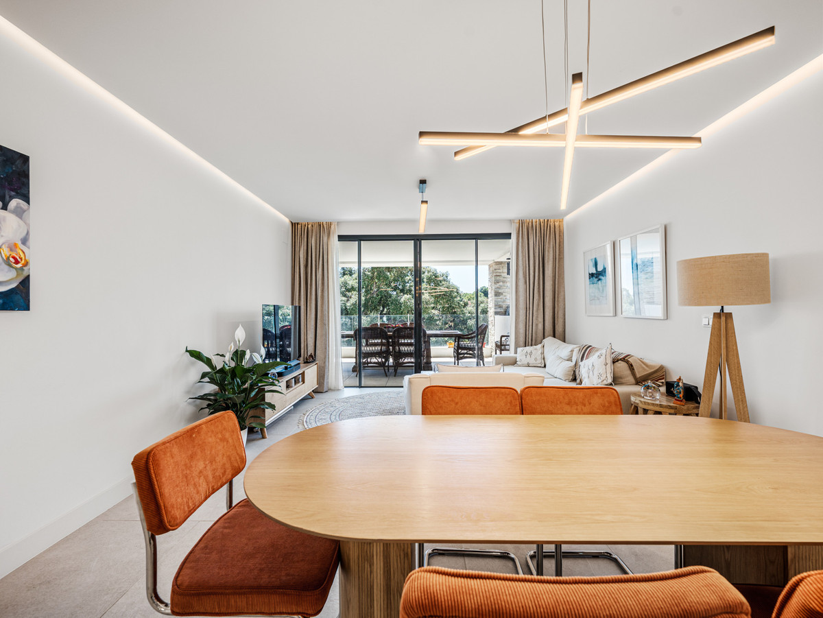 3 Bed Apartment for sale in Cabopino Costa Del Sol, Málaga, Spain