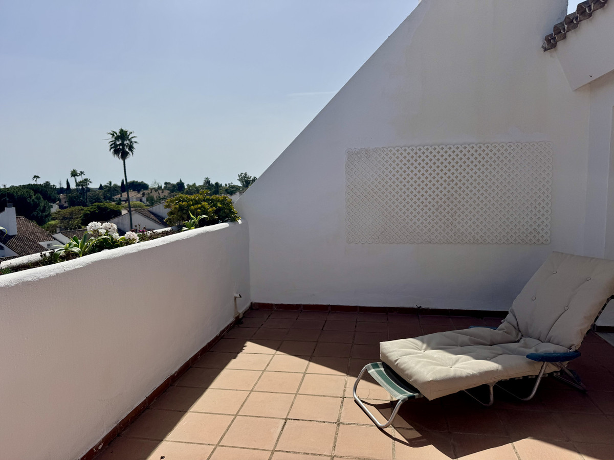 4 Bed Apartment for sale in Guadalmina Baja Costa Del Sol, Málaga, Spain