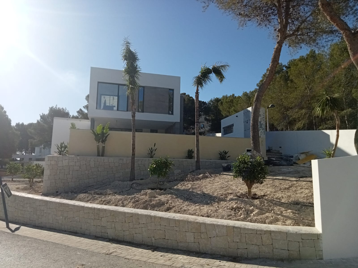 4 Bed Townhouse for sale in Moraira Costa Blanca, Alicante, Spain