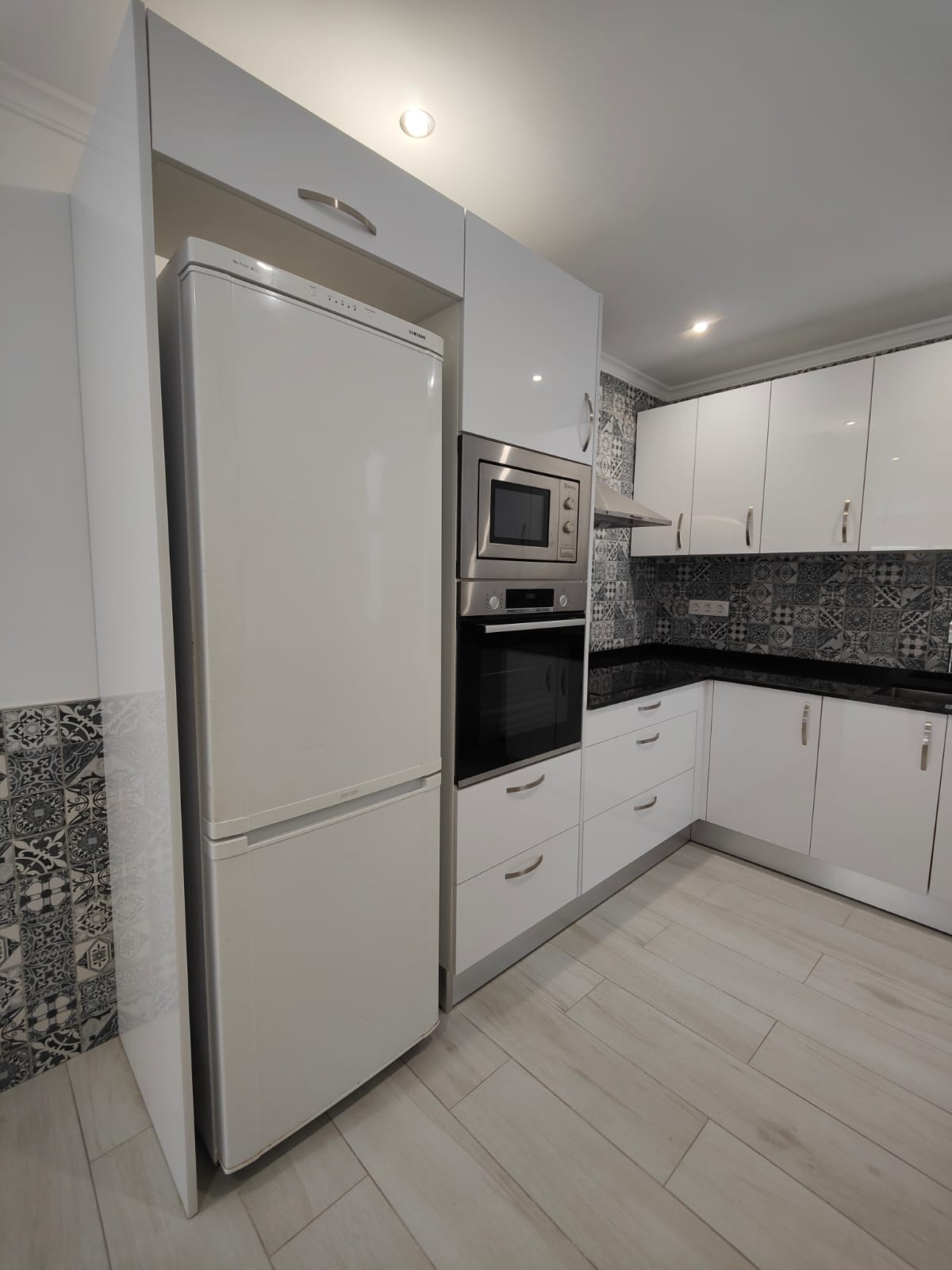 Se vende Apartamento Planta Baja de 3 dormitorios en Costa Blanca, Alicante, España
