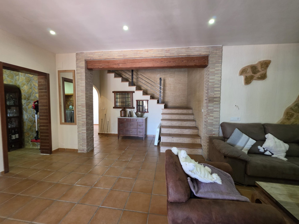 7 Bed Townhouse for sale in Benissa Costa Blanca, Alicante, Spain