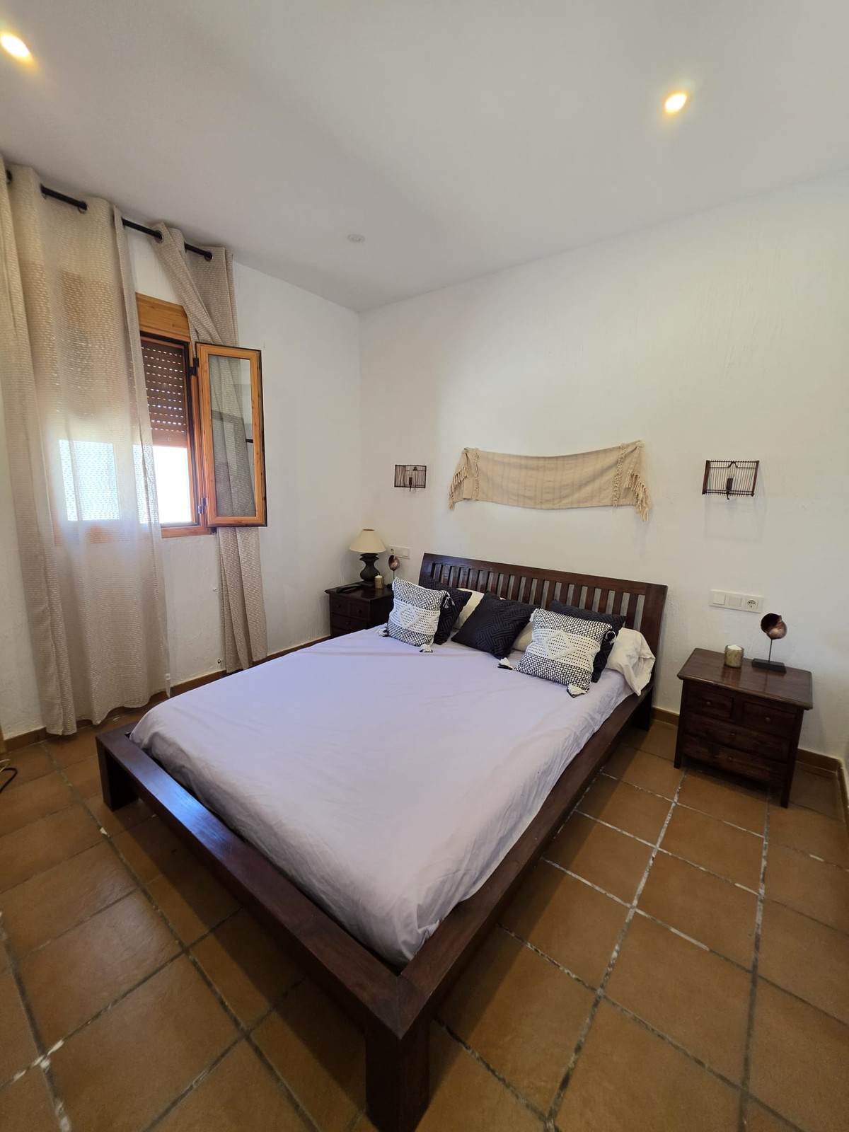 7 Bed Townhouse for sale in Benissa Costa Blanca, Alicante, Spain