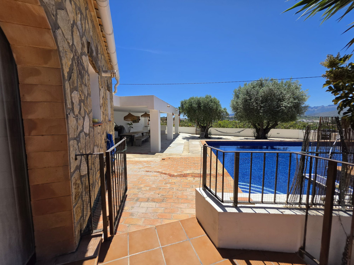 7 Bed Townhouse for sale in Benissa Costa Blanca, Alicante, Spain