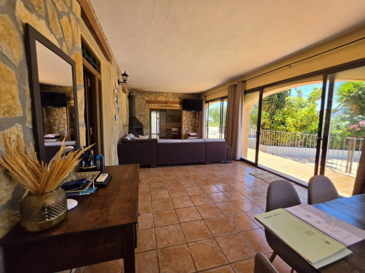 7 Bed Townhouse for sale in Benissa Costa Blanca, Alicante, Spain